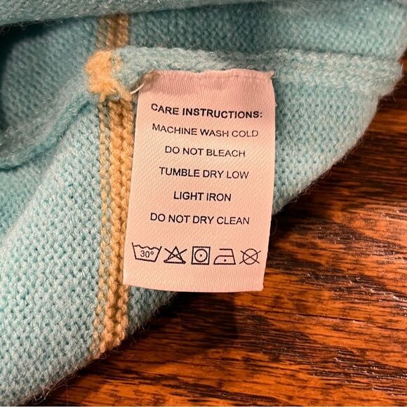 Striped Blue Cardigan Sweater size XL - Picture 7 of 10